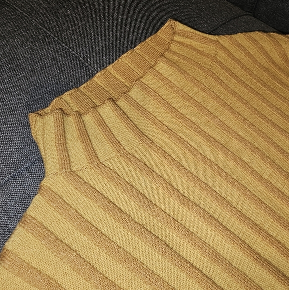 Mustard Yellow Mock Turtleneck Top - Picture 2 of 5